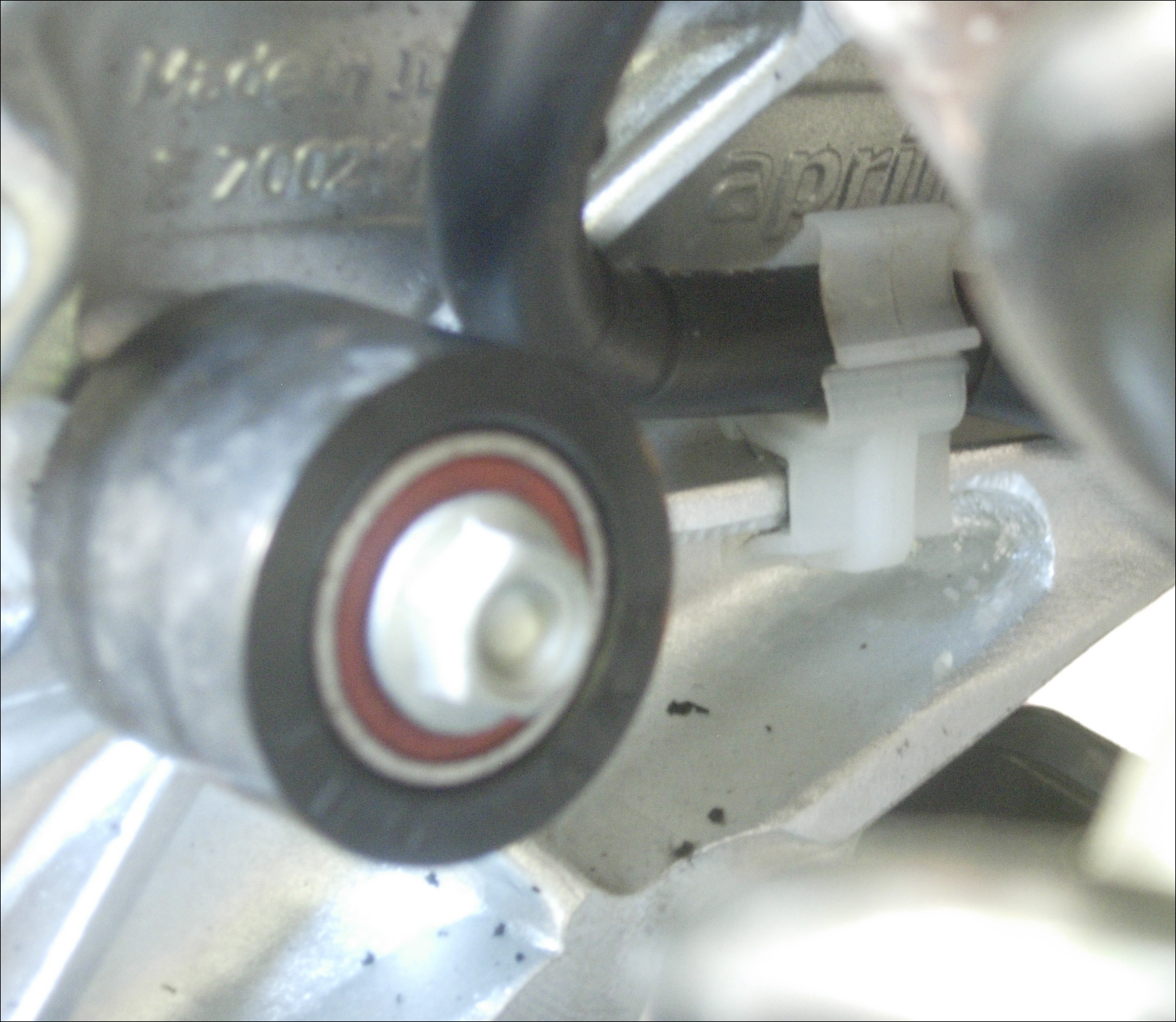aprilia_sxv_starter_upg_e03.jpg